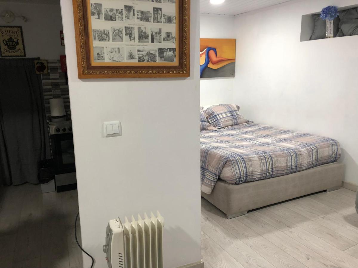 فيلا Pe Do Castelo Casinha - Pet Friendly & Garage تومار المظهر الخارجي الصورة